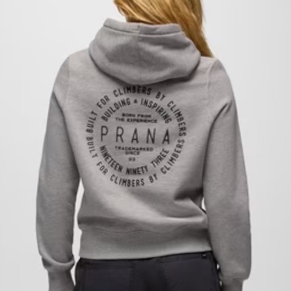 $78 NWT Prana Women Heather Grey Built For Climbers Logo Graphic Hoodie M - Picture 6 of 8